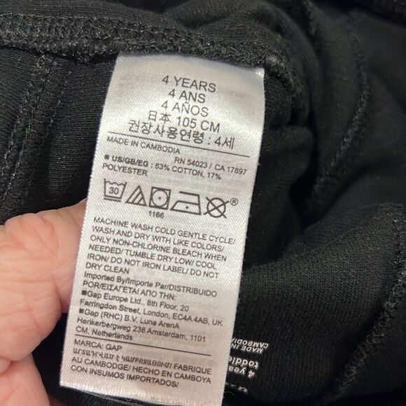 Baby GAP black Go Tech Pant EUC size 4T - Picture 10 of 11